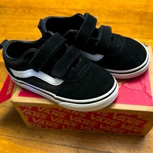 VANS toddler size 9